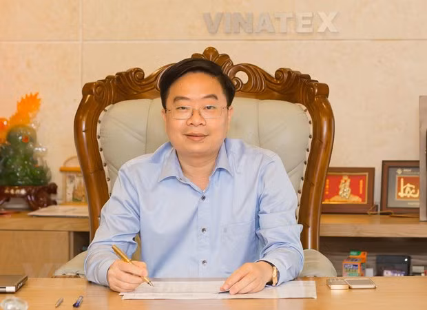 Sector textil de Vietnam enfrenta suspensión de pedidos de la UE y EE.UU. por el COVID-19 ảnh 2