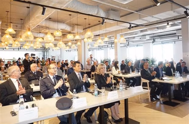 Vietnam y República Checa fortalecen cooperación económica, comercial y de inversiones ảnh 1