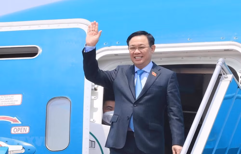 Gira de presidente del Parlamento vietnamita por Europa deja impronta en diplomacia ảnh 1