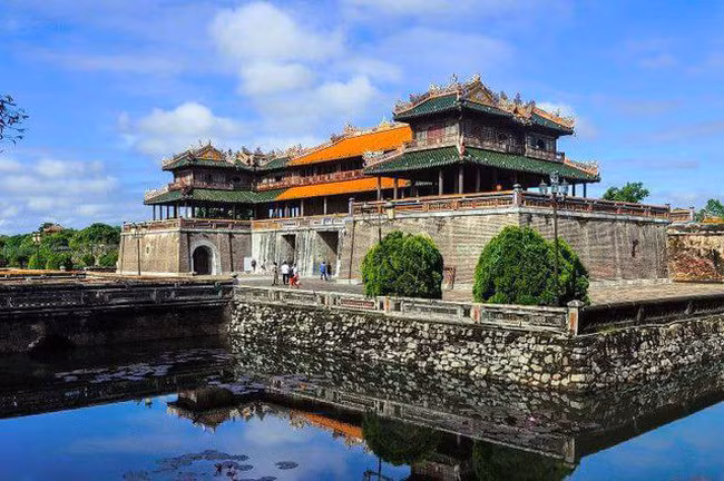 Provincia vietnamita de Thua Thien-Hue reabrirá mañana sitios turísticos ảnh 2
