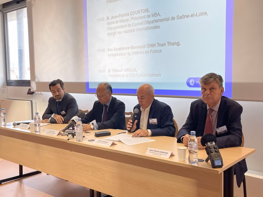 Debaten en Francia sobre perspectivas de libre comercio entre Vietnam y la UE ảnh 1