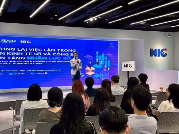 Desarrolla Vietnam plataforma de fuerza laboral digital ảnh 2