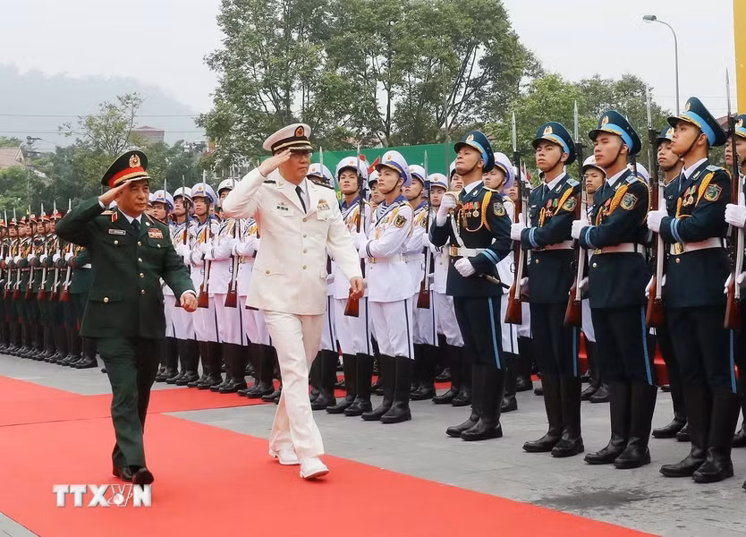 Efectúan octavo intercambio amistoso de defensa fronteriza Vietnam-China ảnh 1
