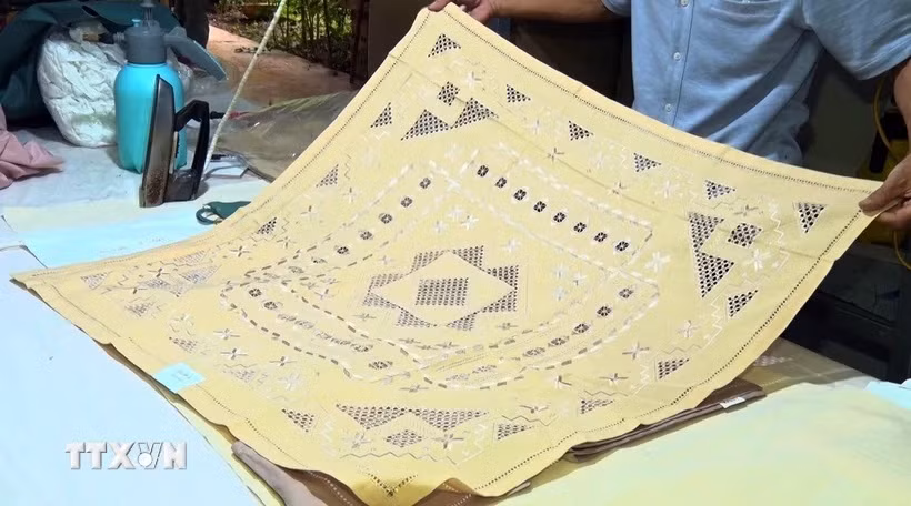 Vietnam prioriza proteger el patrimonio cultural inmaterial en riesgo de perderse ảnh 1