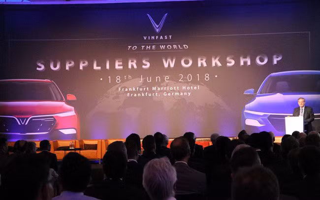 Compañía automovilística vietnamita VinFast abre filiales en Europa y Asia ảnh 1