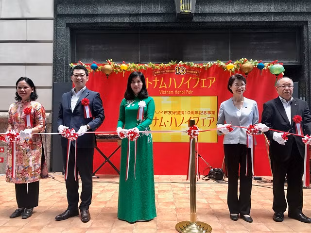 Hanoi y prefectura japonesa de Fukuoka fortalecen cooperación ảnh 1