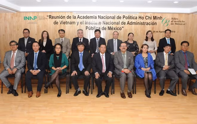 Vietnam y México intercambian experiencias en administración pública ảnh 2