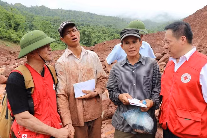 Provincias vietnamita y china intercambian experiencias en acciones caritativas ảnh 1
