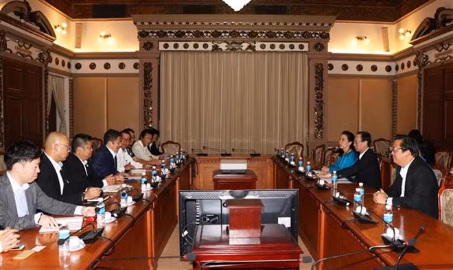 Centenar de empresas japonesas buscan oportunidades en Ciudad Ho Chi Minh ảnh 1