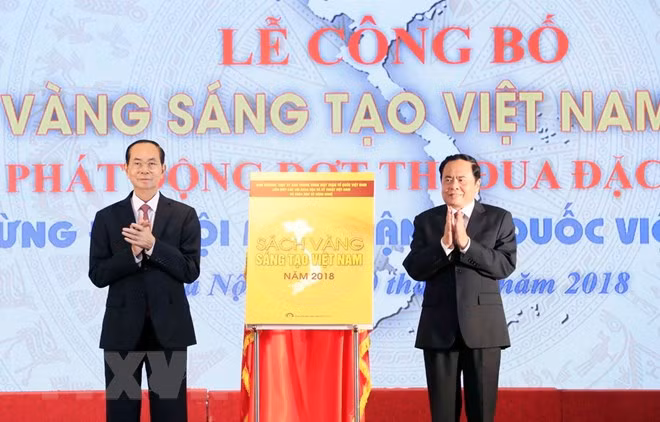 Publican en Vietnam Libro Amarillo sobre soluciones creativas en ciencia- tecnología ảnh 1