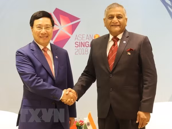 Vicepremier vietnamita sostiene encuentros bilaterales al margen de Reunión de Cancilleres de ASEAN ảnh 1 Vicepremier vietnamita sostiene encuentros bilaterales al margen de Reunión de Cancilleres de ASEAN ảnh 1