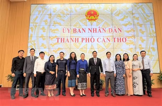 Laos propone proyecto de centro de comercio, cultura y turismo en Can Tho ảnh 1