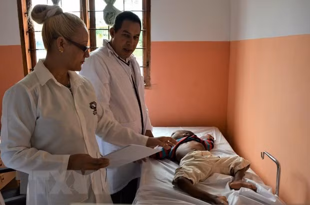 Vietnam y Cuba coordinan en ayuda a niños desafortunados en Tanzania ảnh 1
