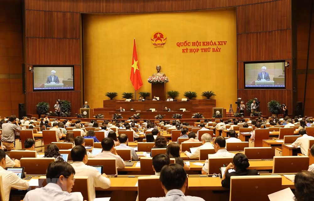 Continúa Parlamento de Vietnam análisis sobre situación socioeconómica ảnh 1