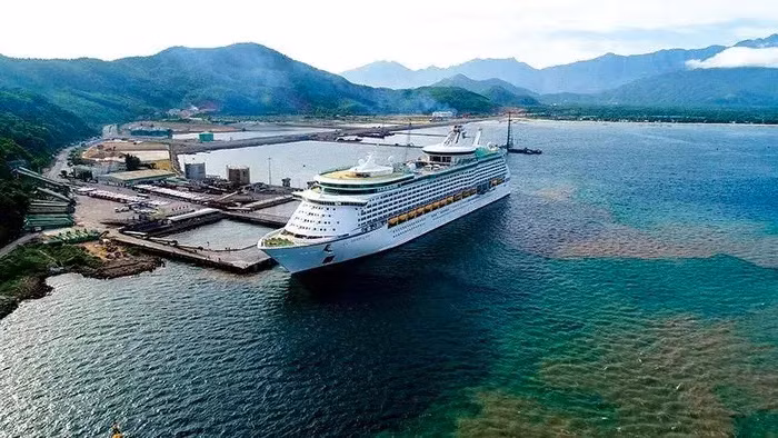 Provincia de Thua Thien-Hue se esfuerza por convertirse en destino atractivo de cruceros internacionales ảnh 2