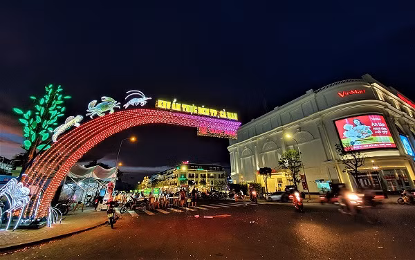 Delta del Mekong de Vietnam por desarrollar economía nocturna ảnh 2