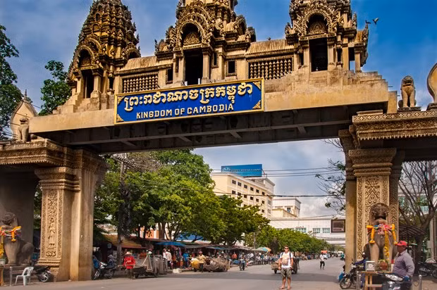 Tailandia y Camboya unen esfuerzos para aliviar impactos de COVID-19 ảnh 1
