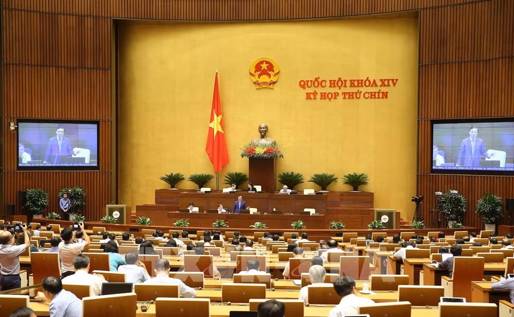Aprovecha Asamblea Nacional de Vietnam último día hábil del noveno período de sesiones ảnh 1