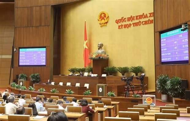 Legisladores de Vietnam debaten temas de personal durante IX período de sesiones ảnh 1