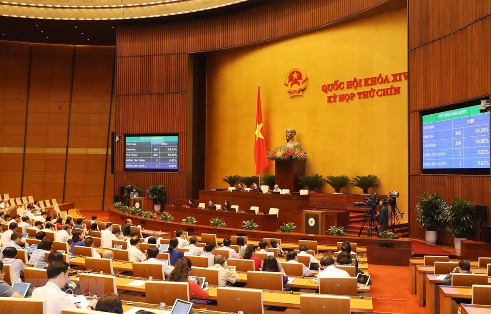 Parlamento de Vietnam aprueba programa de elaboración de leyes y ordenanzas de 2021 ảnh 1
