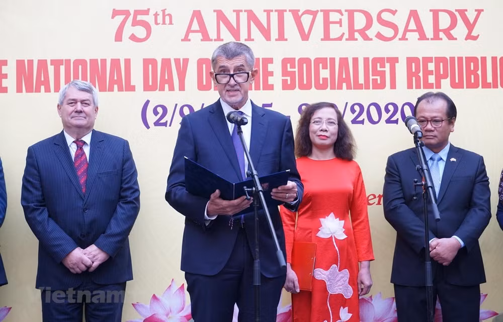  Resaltan lazos entre Hanoi y otros estados en ocasión del Día Nacional de Vietnam ảnh 1
