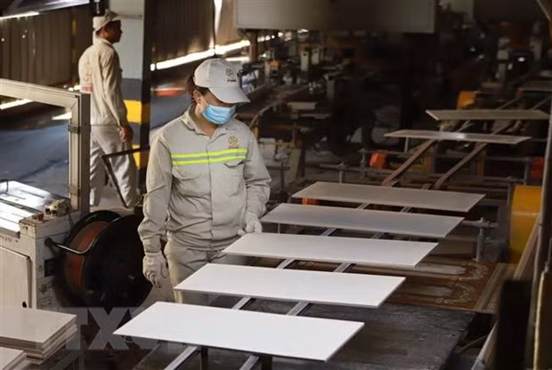 Vietnam aún tiene espacio para desarrollar las cadenas de valor globales, según el Banco Mundial ảnh 1