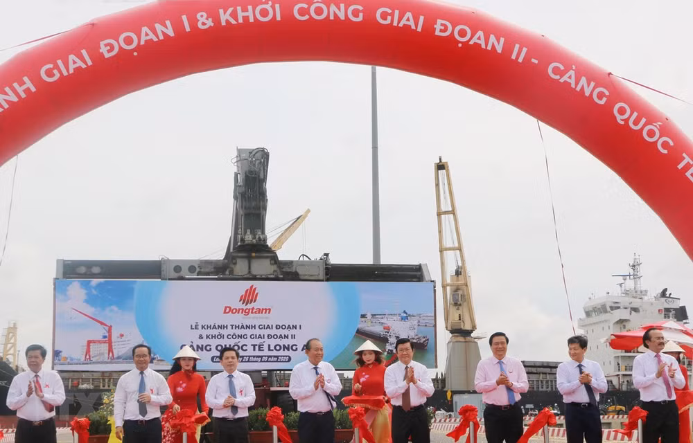 Aceleran ampliación del puerto internacional de provincia vietnamita de Long An ảnh 1