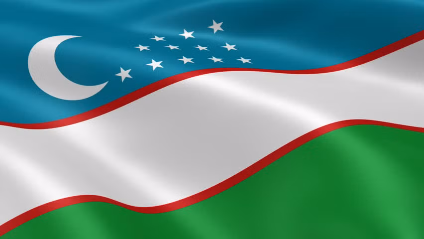 Dirigentes vietnamitas felicitan a Uzbekistán por Día de la Independencia ảnh 1