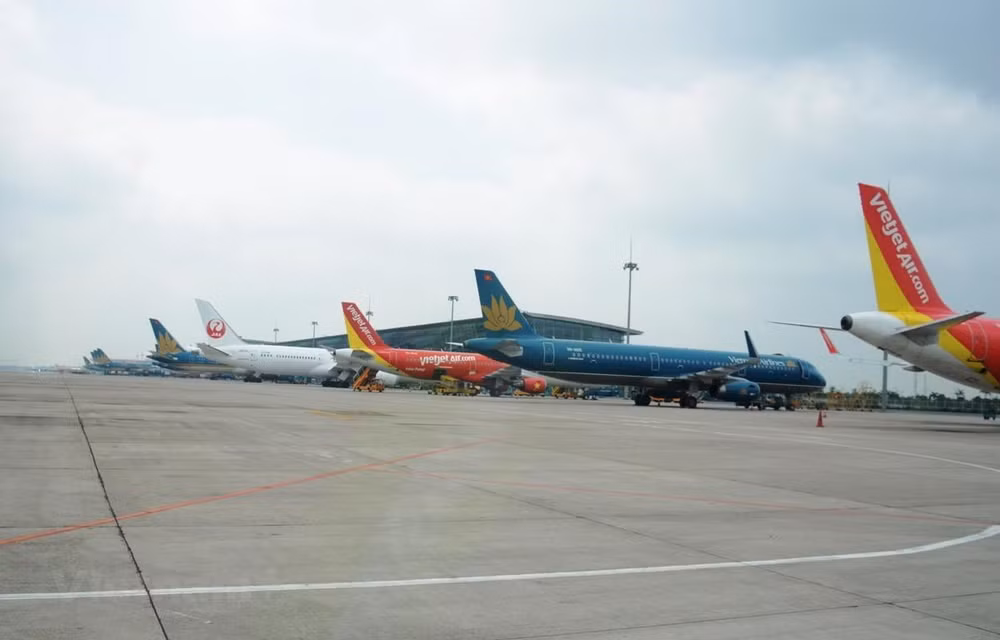 Reabrirá Vietnam este mes itinerarios aéreos internacionales ảnh 1
