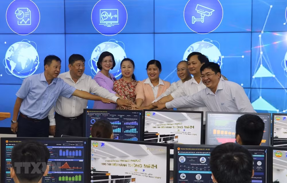 Provincia vietnamita de Binh Phuoc activa Centro de Operación Inteligente ảnh 1