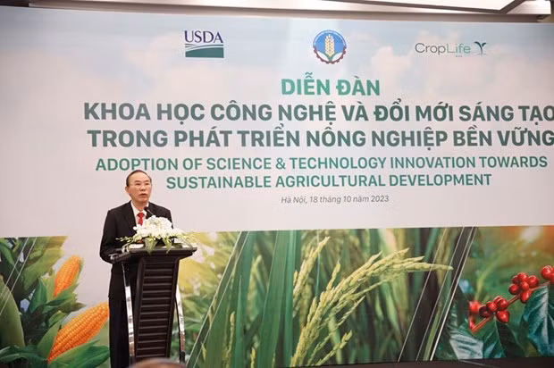 Foro analiza la aplicación de ciencia y tecnología hacia desarrollo agrícola sostenible ảnh 1