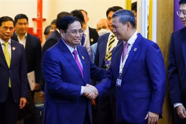 Premier vietnamita sostuvo encuentro con el general camboyano Hun Manet ảnh 1