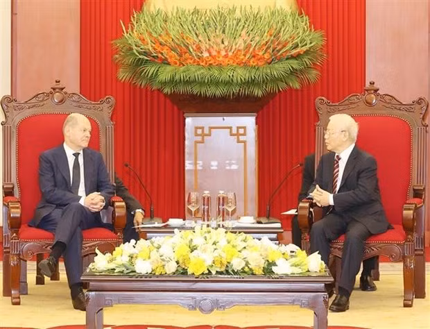 Vietnam atesora Asociación Estratégica con Alemania, afirma máximo dirigente partidista ảnh 1