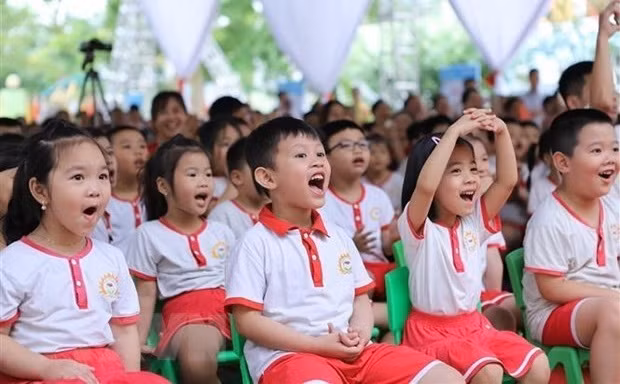 Instituciones educativas vietnamitas integrarán derechos humanos en su currículo para 2025 ảnh 2