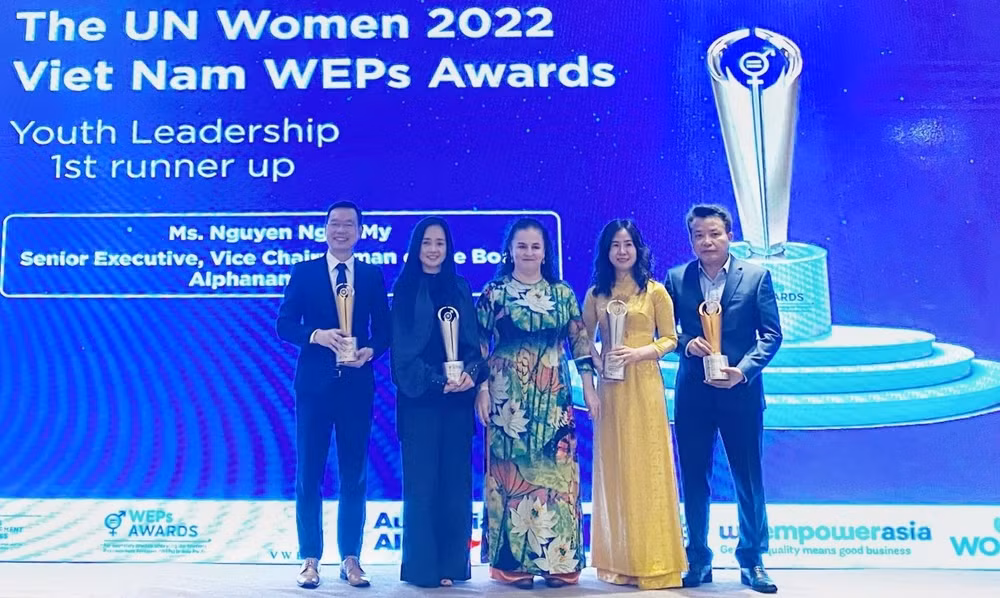 Empresas vietnamitas honradas por aportes a promoción de igualdad de género ảnh 1
