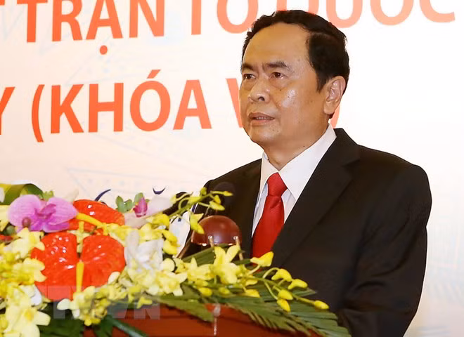 Felicita presidente del Frente de la Patria a la comunidad de budismo vietnamita Hoa Hao ảnh 1
