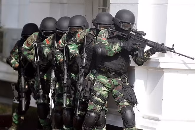 Indonesia arresta a 10 individuos por posibles vínculos con redes terroristas ảnh 1