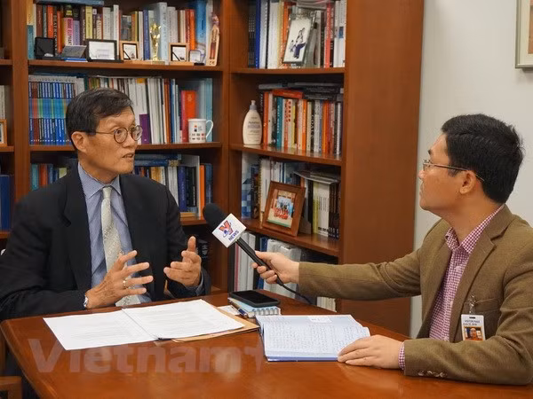 FMI aprecia las perspectivas del desarrollo económico de Vietnam ảnh 1