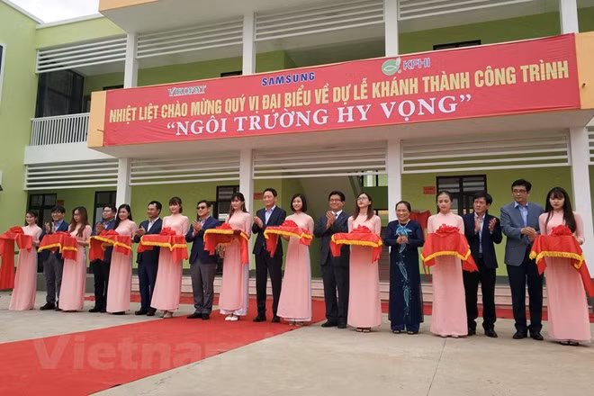 Inauguran escuela en Thai Nguyen con financiamiento sudcoreano ảnh 1