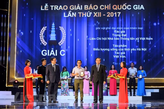 Periódico electrónico de VNA gana Premio Nacional de Prensa 2017 ảnh 1