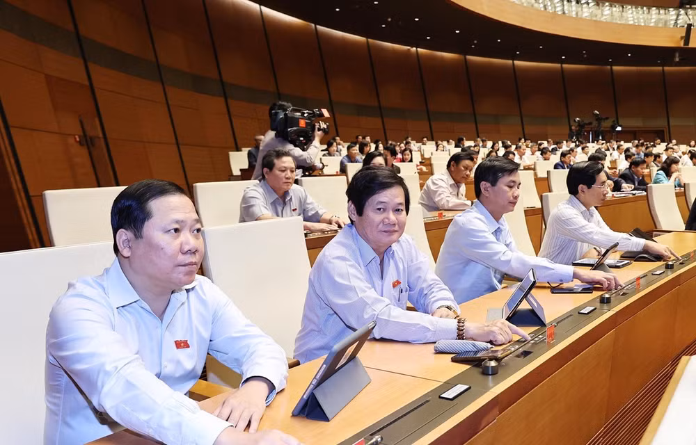 Aprueban relevo de vicepremier y ministros de Vietnam ảnh 1