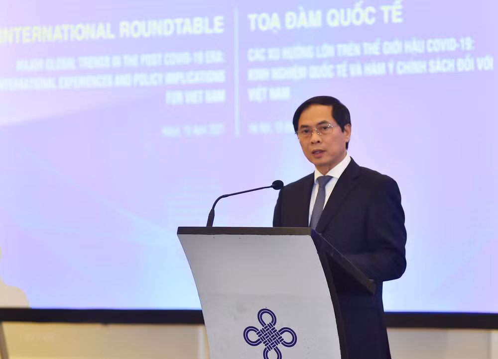  Recomiendan experiencias internacionales para recuperación postCOVID-19 de Vietnam ảnh 1