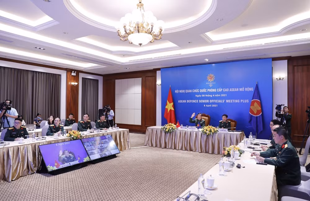 Efectúan reunión virtual de Altos Funcionarios de Defensa de la ASEAN ảnh 2