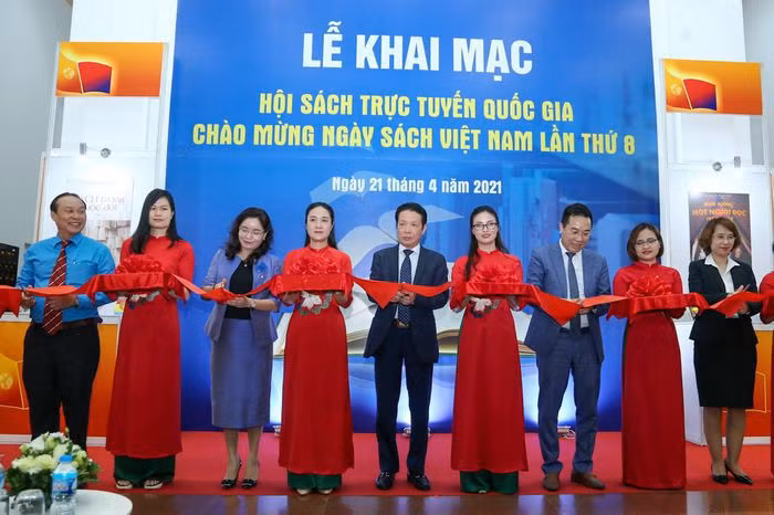 Celebrarán el Día del Libro de Vietnam ảnh 2