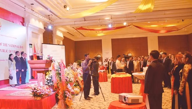 Celebran en numerosos países Día Nacional de Vietnam ảnh 1