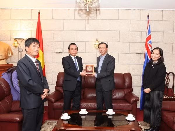 Visita Australia delegación de organización de masas de Vietnam ảnh 1