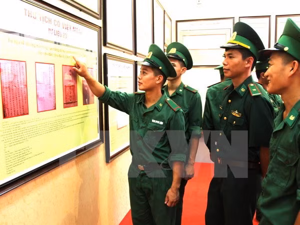 Exhiben evidencias sobre soberanía de Vietnam en Truong Sa y Hoang Sa ảnh 1