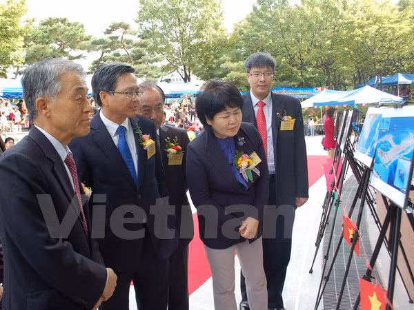  Presentan en Sudcorea evidencias de actos ilegales en Mar Oriental ảnh 1