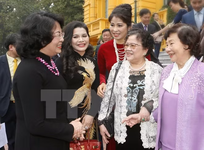 Continúan actividades a favor de niños menos favorecidos en Vietnam ảnh 1