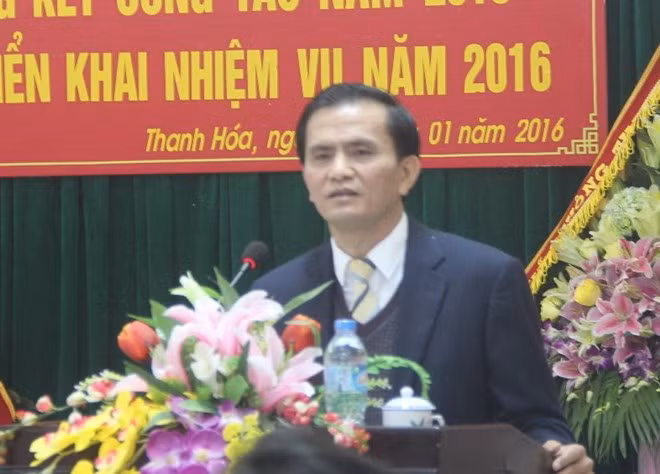 Destituyen a vicepresidente del Comité Popular de la provincia de Thanh Hoa ảnh 1